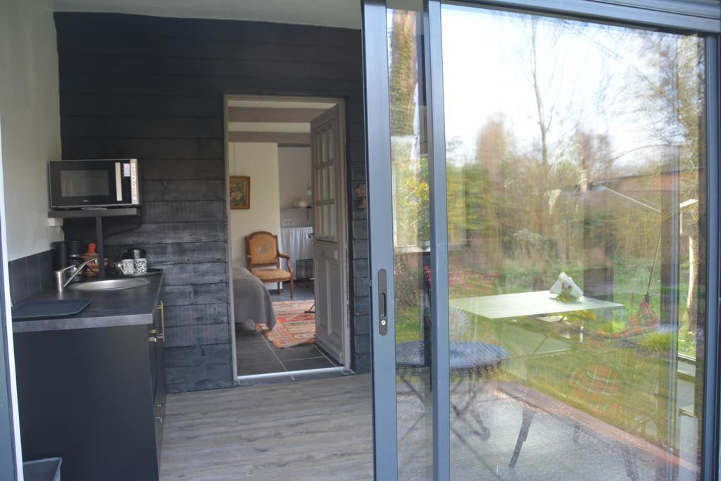 Chambres D'Hotes, Gites La Petite Madeleine La Madelaine-sous-Montreuil Bagian luar foto