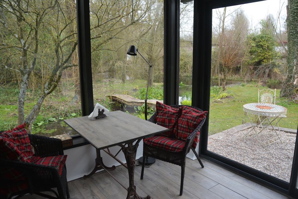 Chambres D'Hotes, Gites La Petite Madeleine La Madelaine-sous-Montreuil Bagian luar foto
